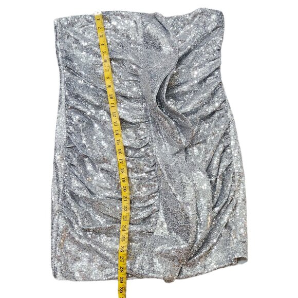 NWT L'ATISTE Forever 21 Silver Sequin Ruffled Mini Dress Plus Size 1X - Picture 5 of 7